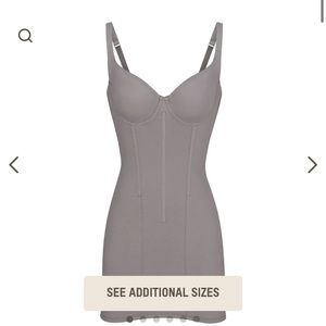 Skims corset dress in Grey size S